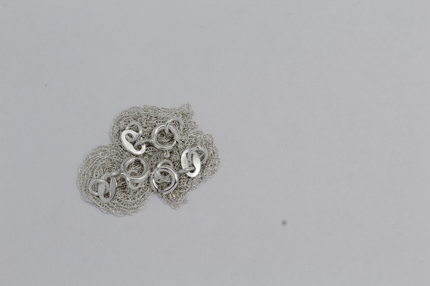 Sterling Silver, 1.0mm Width / Length, 18 Inch Flat Regular Rope Chain with 6.0mm Width / Length by 1.4mm Thick, Smooth Spring Ring Clasp.