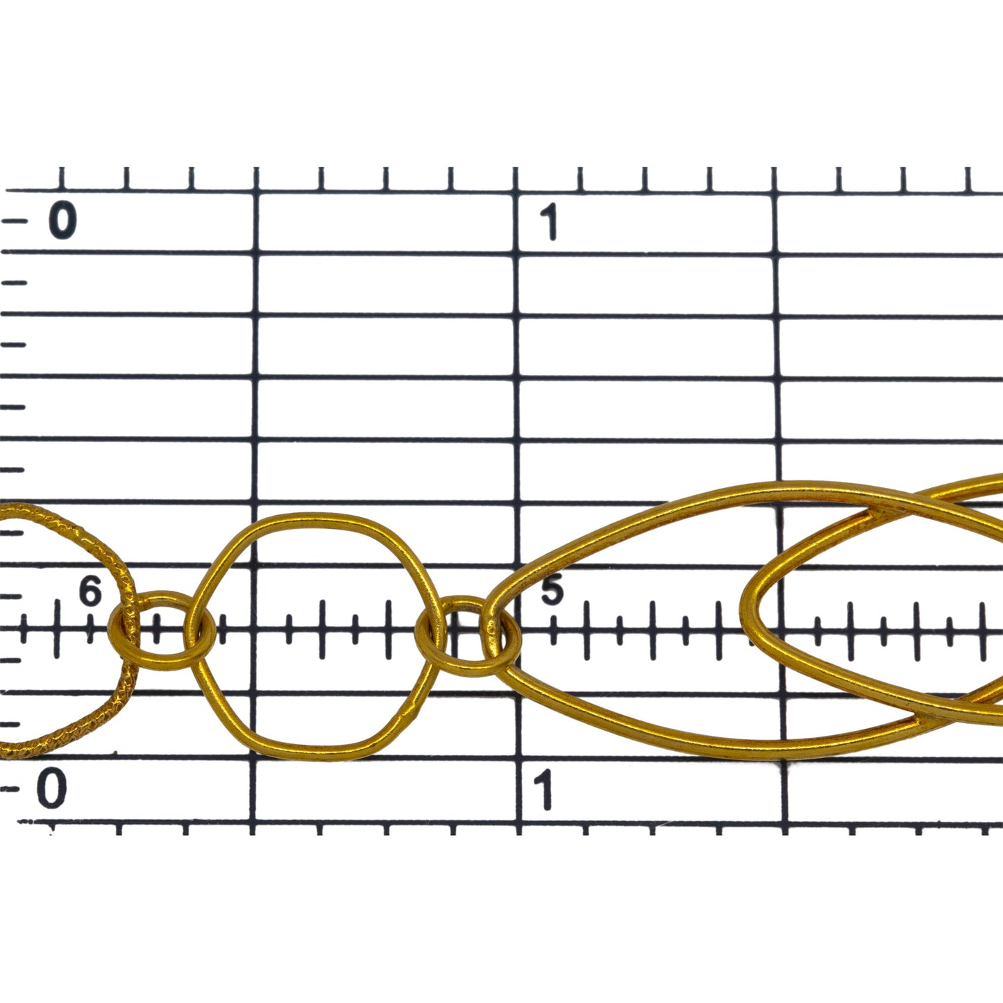 14kt Gold Filled Two 14.0mm Width by 30.0mm Length Smooth Marquise Link Overlapping Followed By 13.0mm Smooth And Textured Hexagon Links Connected By 5.0mm Smooth Circle Links, Fancy Chain. Price per: 1 Foot.