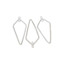 Load image into Gallery viewer, Sterling Silver, 18.6mm Width by 39.4mm Length, Kite Chandelier With 2.9mm Width / Length Smooth Fix Ring on the top of inside and outside of the Chandelier. Quantity Per Pack: 6 Pieces.