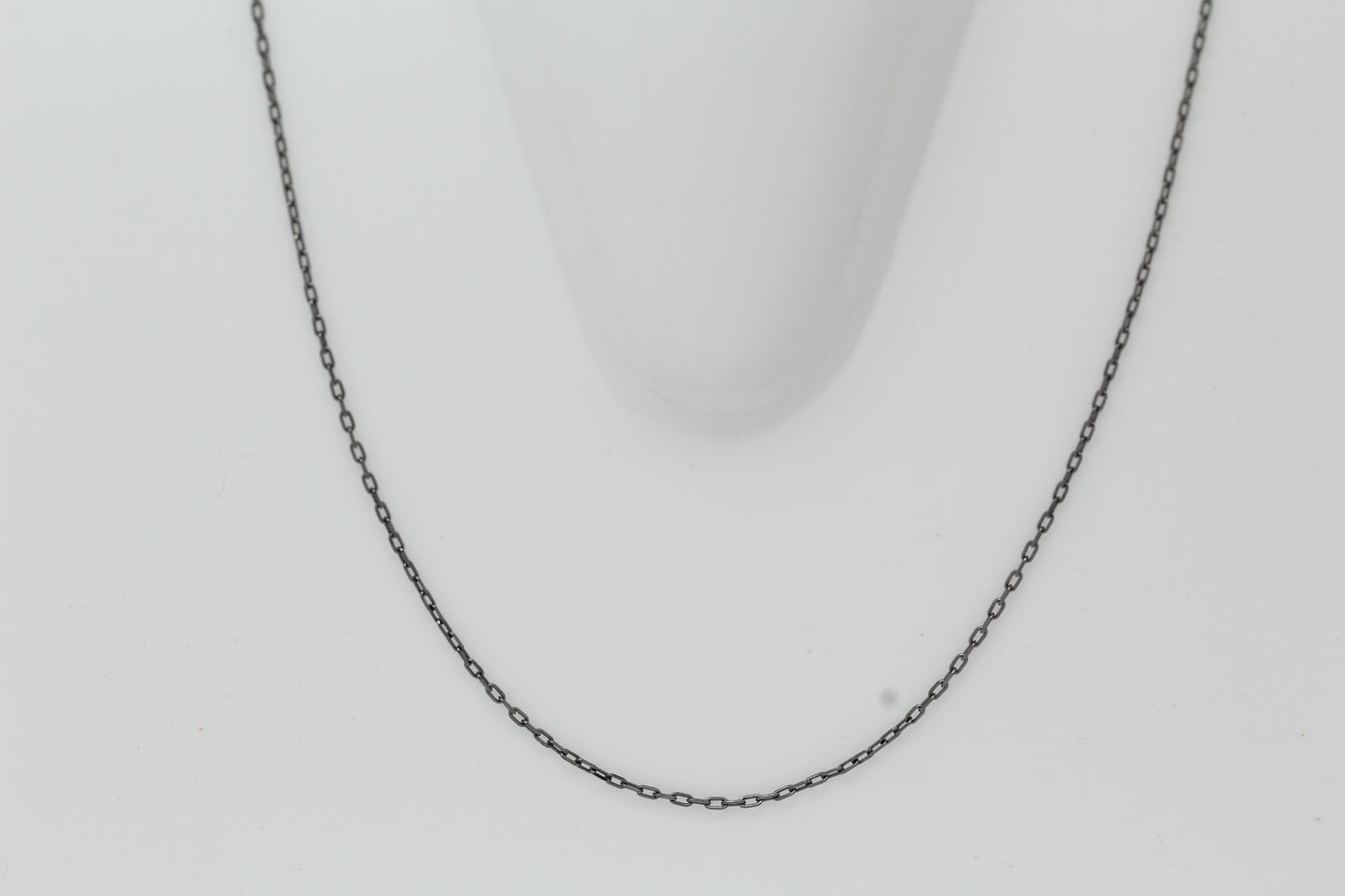 Sterling Silver Black Diamond, 0.8mm Width by 1.0mm Length, 18 Inch Cable Chain with 5.0mm Width / Length by 0.9mm Thick, Smooth Spring Ring Clasp. Quantity Per Pack: 1 Piece.