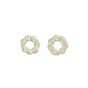 Fine Silver, Hill Tribe, 4.7mm Width by 4.5mm Length by 1.4mm Height, Twisted Jump Ring. Quantity Per Pack: 20 Pieces.