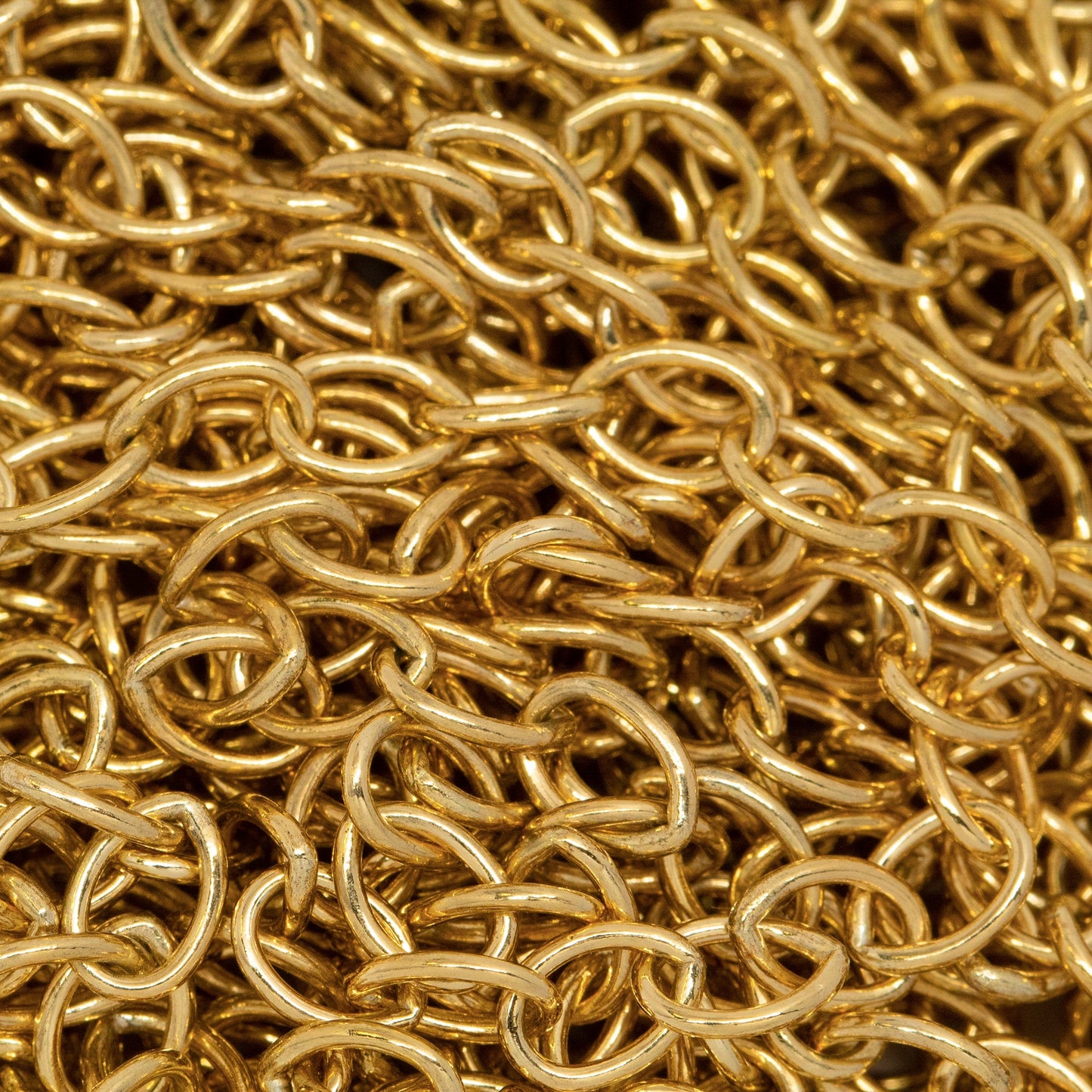 14kt Gold Filled 4.0mm Width by 5.1mm Length, Cable Chain. Price per: 1 Foot.