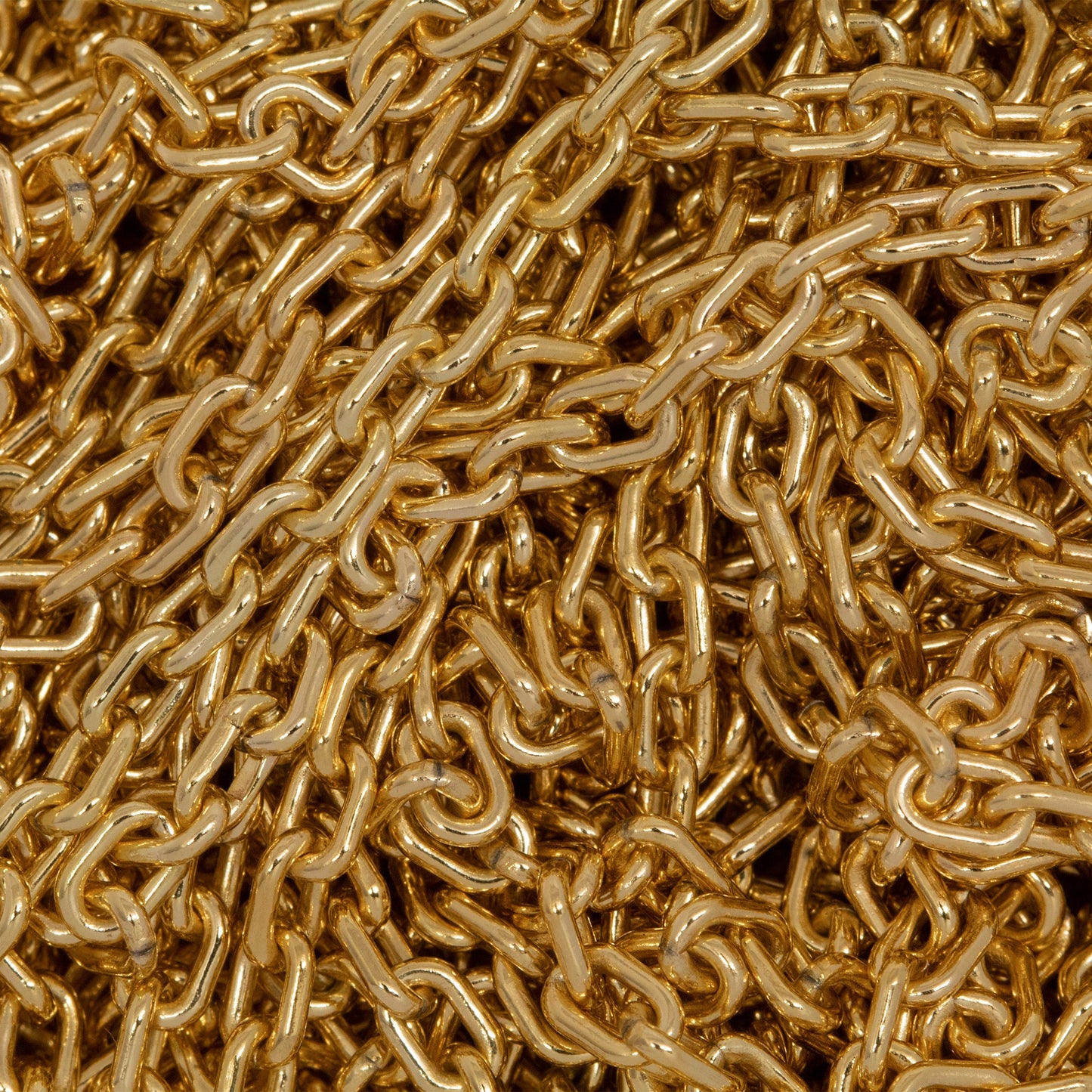 14kt Gold Filled 2.3mm Width by 3.2mm Length Smooth Elongated Cable Chain. Price per: 1 Foot.