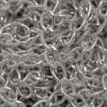 Load image into Gallery viewer, Sterling Silver 1.8mm Width by 2.9mm Length, Smooth Curb Chain. Price per: 1 Foot.
