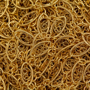 14kt Gold Filled 4.0mm Width by 7.8mm Length, Filigree Long Oval Link and 2.2mm by 2.8mm Three Short Oval Links, Long and Short Chain. Price per: 1 Foot.