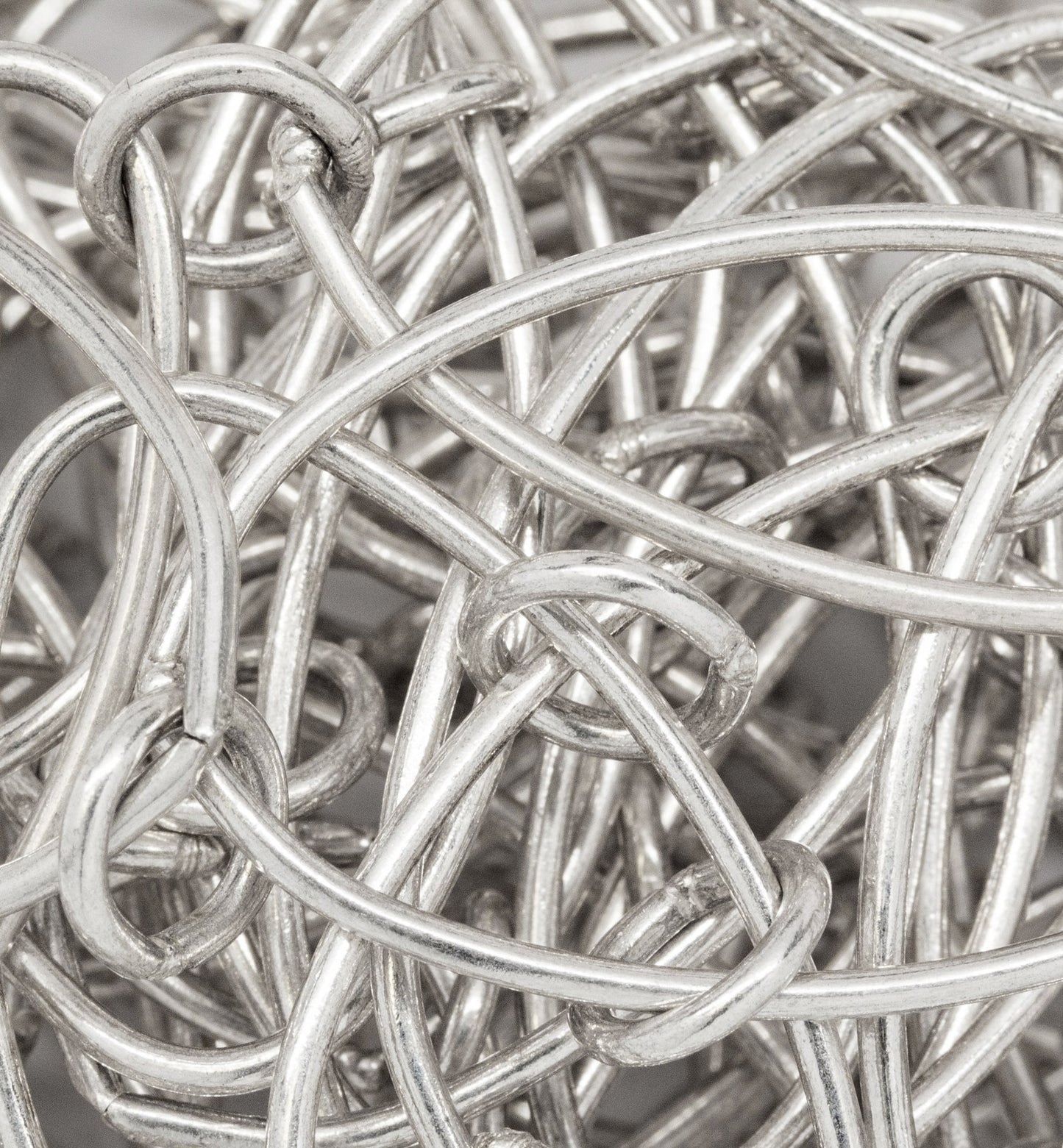 Sterling Silver 21.1mm Width by 38.2mm Length Smooth Long Oval Link Connected With 8.0mm Smooth Circle Link, Long and Short Chain. Price per: 1 Foot.