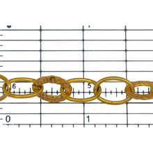 Load image into Gallery viewer, 14kt Gold Filled Two of 8.3mm Width by 11.8mm Length Smooth Oval Links Followed by One of 9.0mm Width by 12.0mm Length Hammered Oval Link, Cable Chain. Price per: 1 Foot.
