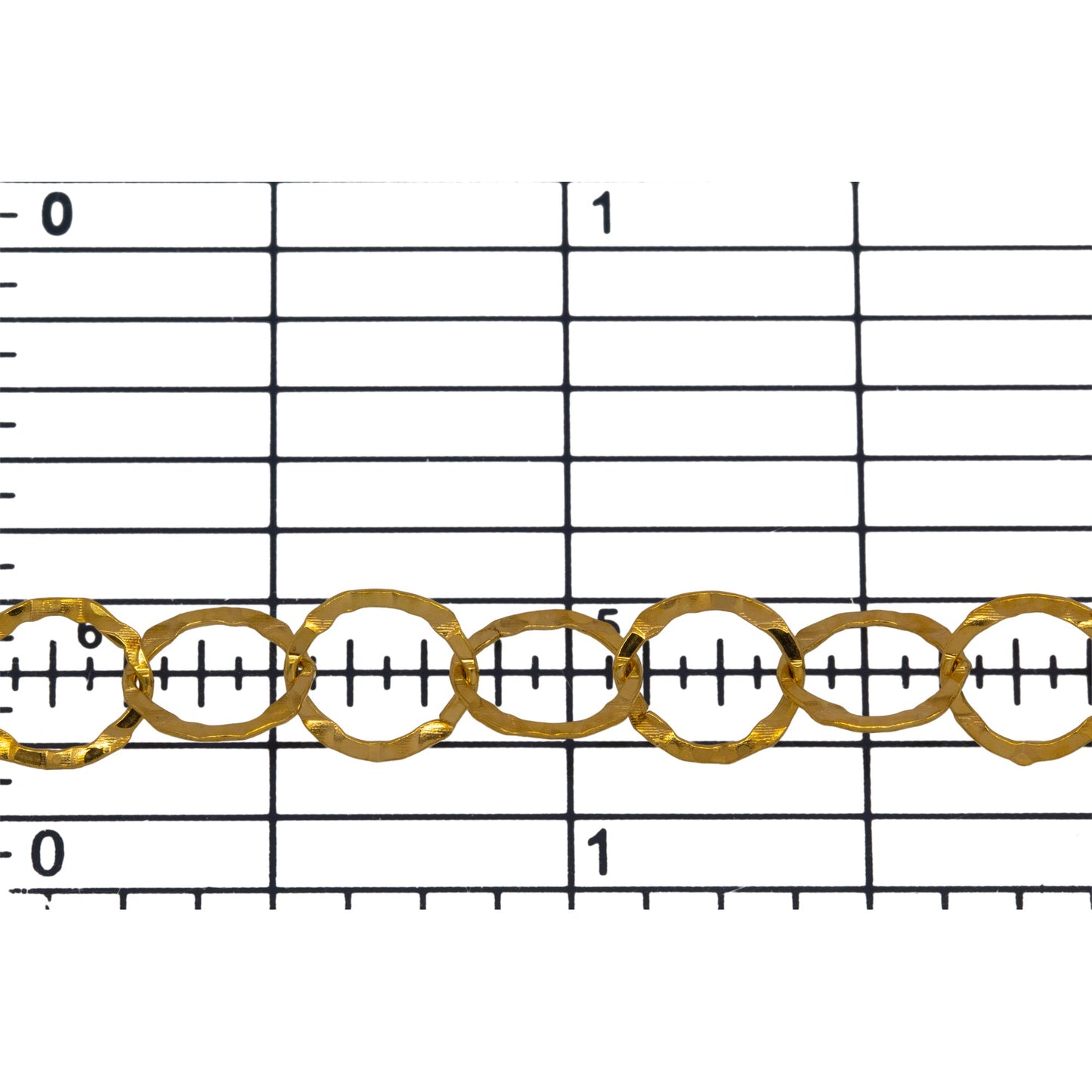 14kt Gold Filled 7.5mm Width / Length, Hammered Circle Chain. Price per: 1 Foot.