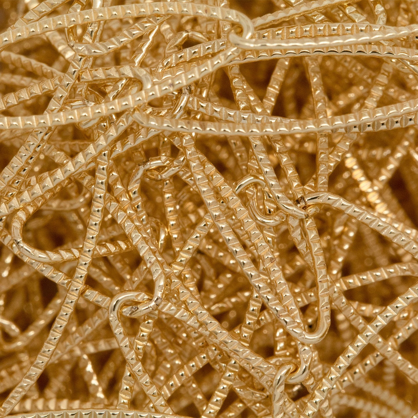 14kt Gold Filled 5.4mm Width by 18.0mm Length, Corrugated Paper Clip Cable Chain. Price per: 1 Foot.