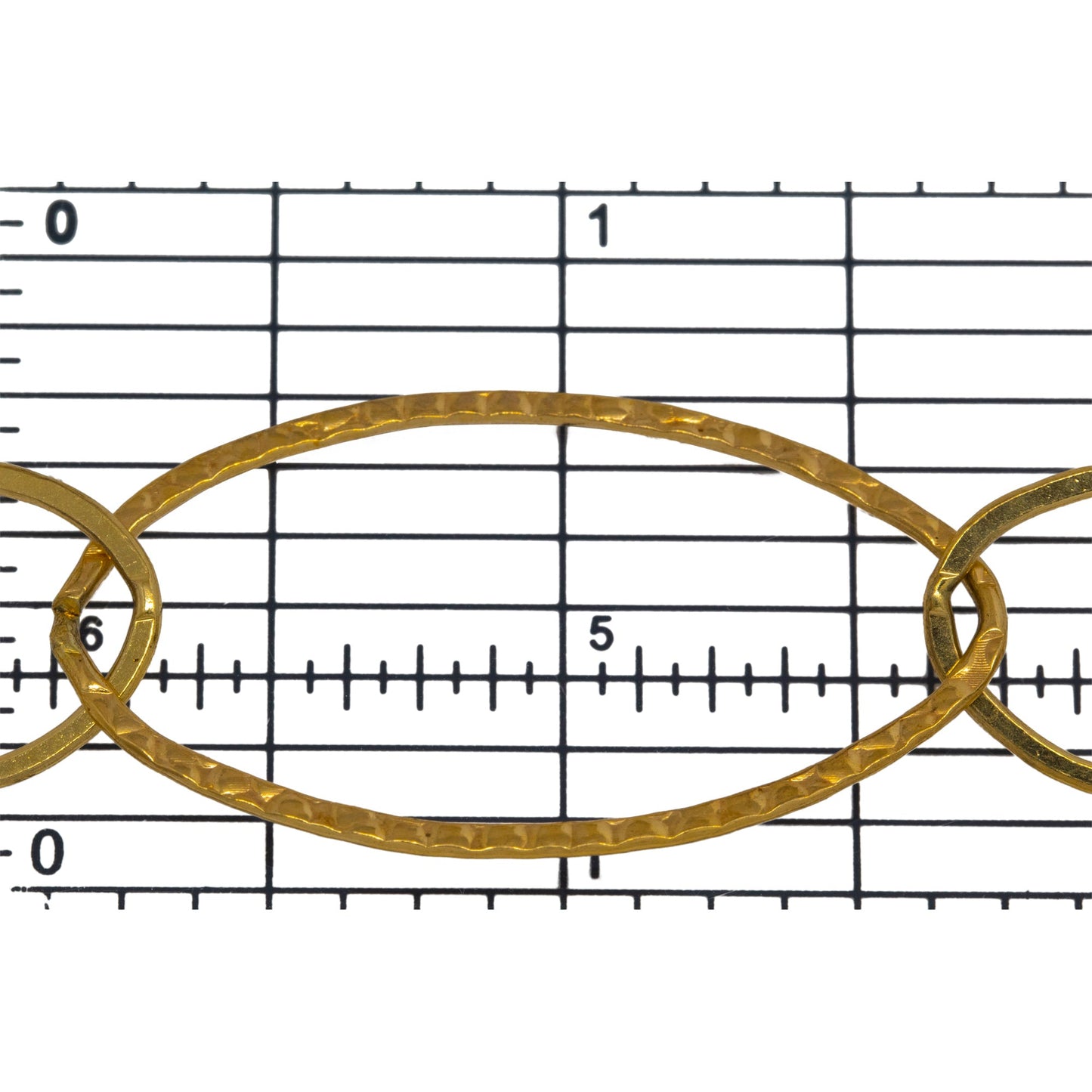 14kt Gold Filled Five of 13.8mm Width by 20.8mm Length Smaller Flat Oval Links Followed by 22.7mm Width by 40.4mm Length Large Hammered Oval Link, Long and Short Chain. Price per: 1 Foot.