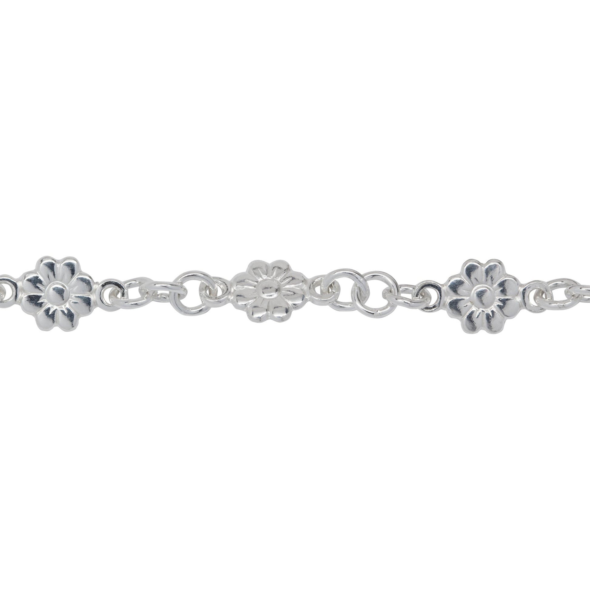Chain by Foot. Sterling Silver 6.8mm Width / Length Flower Link With 2.8mm Width / Length Closed Rings On Each Side Followed By Three of 4.2mm Width / Length Smooth Open Rings, Fancy Chain. Price per: 1 Foot.