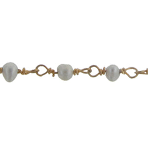 Brass Gold Plated 4.75mm Width by 3.70mm Length Natural White Potato Pearl Chain. Price per: 1 Inch.