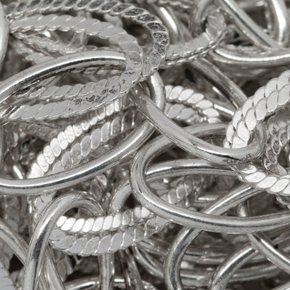 Sterling Silver 8.6mm Width by 15.0 Length Double Textured Oval Links Followed by Two of 8.7mm Width by 15.4mm Length Smooth Oval Links, Cable Chain. Price per: 1 Foot.
