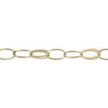 Load image into Gallery viewer, 14kt Gold Filled 8.6mm Width by 15.0 Length Double Textured Oval Links Followed by Two of 8.7mm Width by 15.4mm Length Smooth Oval Links, Cable Chain. Price per: 1 Foot.
