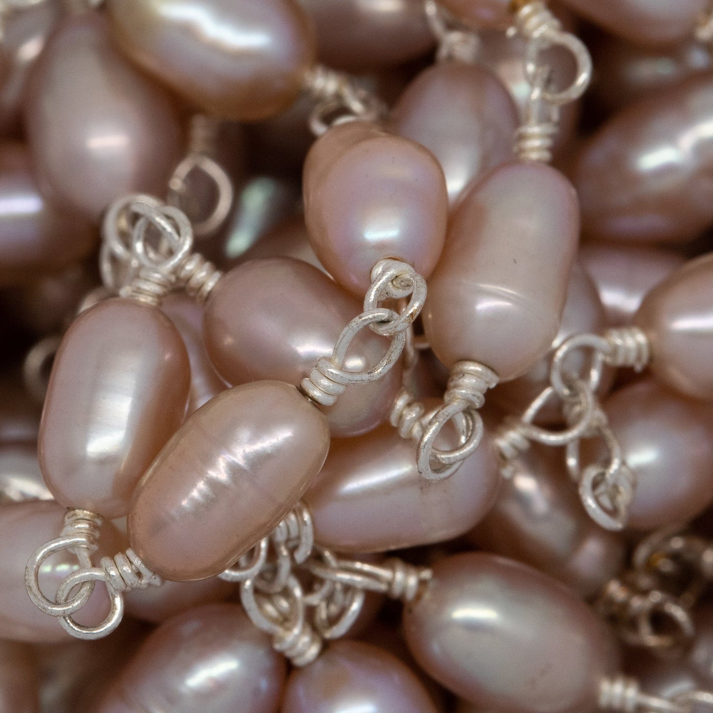 Brass Silver Plated 4.15mm Width by 6.61mm Length Pink Rice Pearl Chain. Price per: 1 Inch.