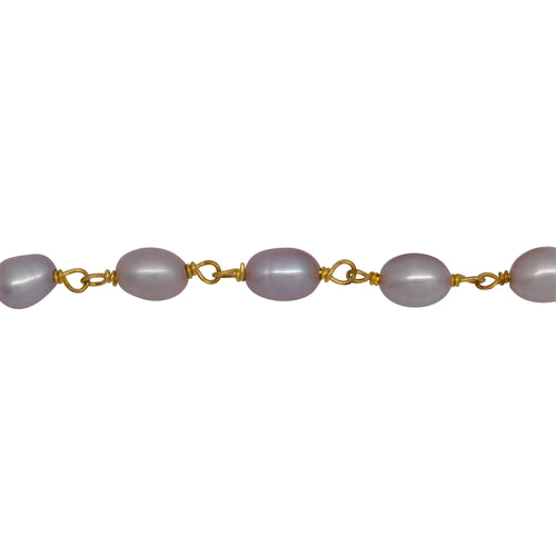 Chain by Foot. Brass Gold Plated 4.15mm Width by 5.60mm Length Pink Rice Pearl Chain. Price per: 1 Inch.