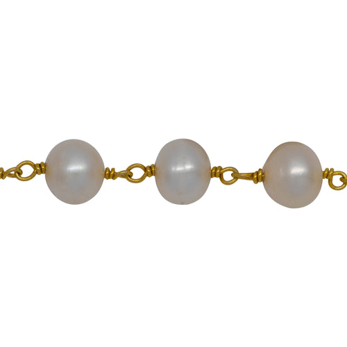 Chain by Foot. Brass Gold Plated 8.20mm Width by 7.92mm Length White Pearl Chain. Price per: 1 Inch.