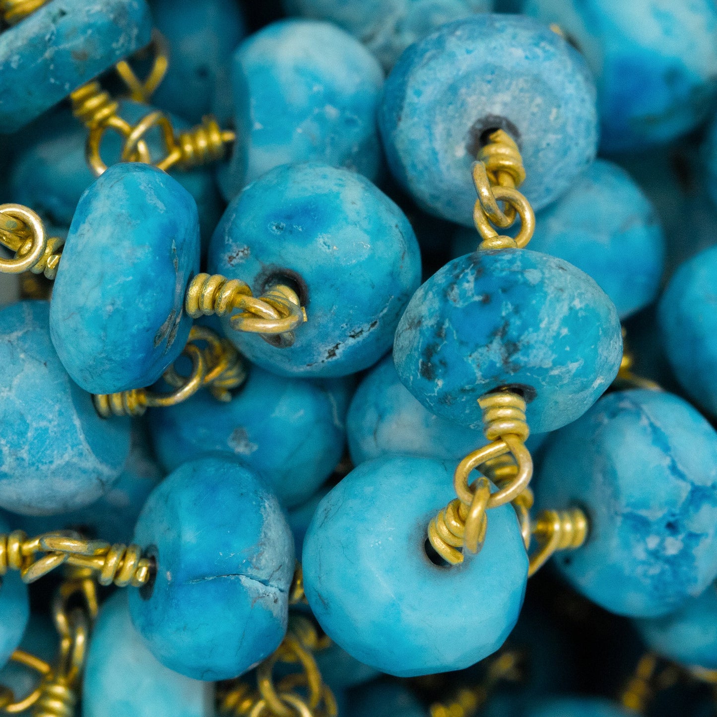Brass Gold Plated 6.25mm Width by 4.30mm Length Natural Hand Cut Turquoise Stone, Gem Stone Chain. Price per: 1 Inch.