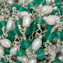 Load image into Gallery viewer, Brass Silver Plated 3.63mm Width by 2.45mm Length Natural Hand Cut Green Onyx Stone, With One of 3.05mm Width by 3.85mm Length Rice Pearl Hanging off the Chain, Gem Stone Chain. Price per: 1 Inch.
