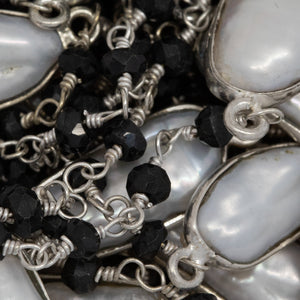 Brass Silver Plated 3.30mm Width by 2.40mm Length Hand Cut Black Spinel Gem Stone, Followed by 7.40mm Width by 17.10mm Length approximately Biwa Pearl Bezel Set, Gem Stone Chain. Price per: 1 Inch.