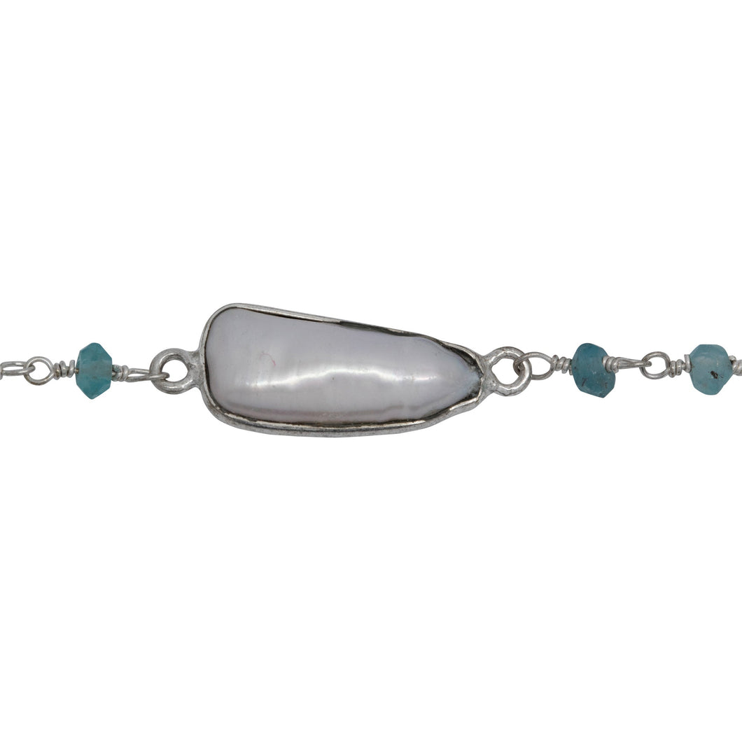 Chain by Foot. Brass Silver Plated 3.26mm Width by 2.40mm Length Hand Cut Apatite Stone, Followed by 9.81mm Width by 19.53mm Length approximately Biwa Pearl Bezel Set, Gem Stone Chain. Price per: 1 Inch.