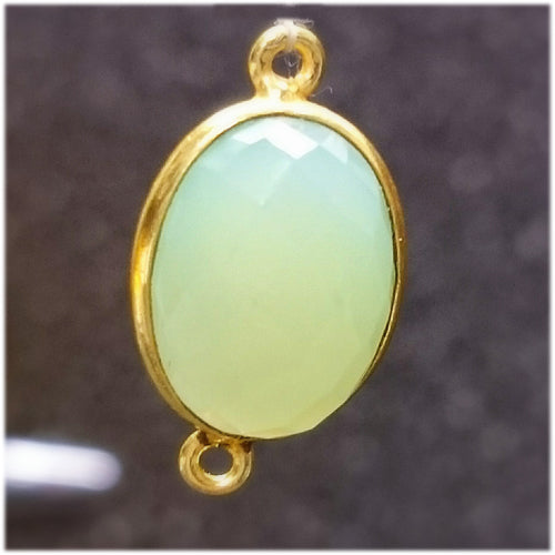 Stone Connectors & Drops. Sterling Silver Gold Plated / Vermeil 11.3mm Width by 20.8mm Length, Green Onyx Quartz Stone, Oval Connector with 3.1mm Closed Ring on each side. Quantity Per Pack: 1 Piece.