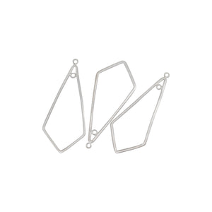 Sterling Silver, 21.0mm Width by 49.4mm Length, Kite Chandelier With 2.8mm Width / Length Smooth Fix Ring on the top of inside and outside of the Chandelier. Quantity Per Pack: 6 Pieces.