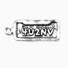 Load image into Gallery viewer, Charms. Sterling Silver, 7.6mm Width by 1.6mm Length by 18.9mm Height, 4U2NV (For You To Envy) Vanity Plate Charm. Quantity Per Pack: 1 Piece.
