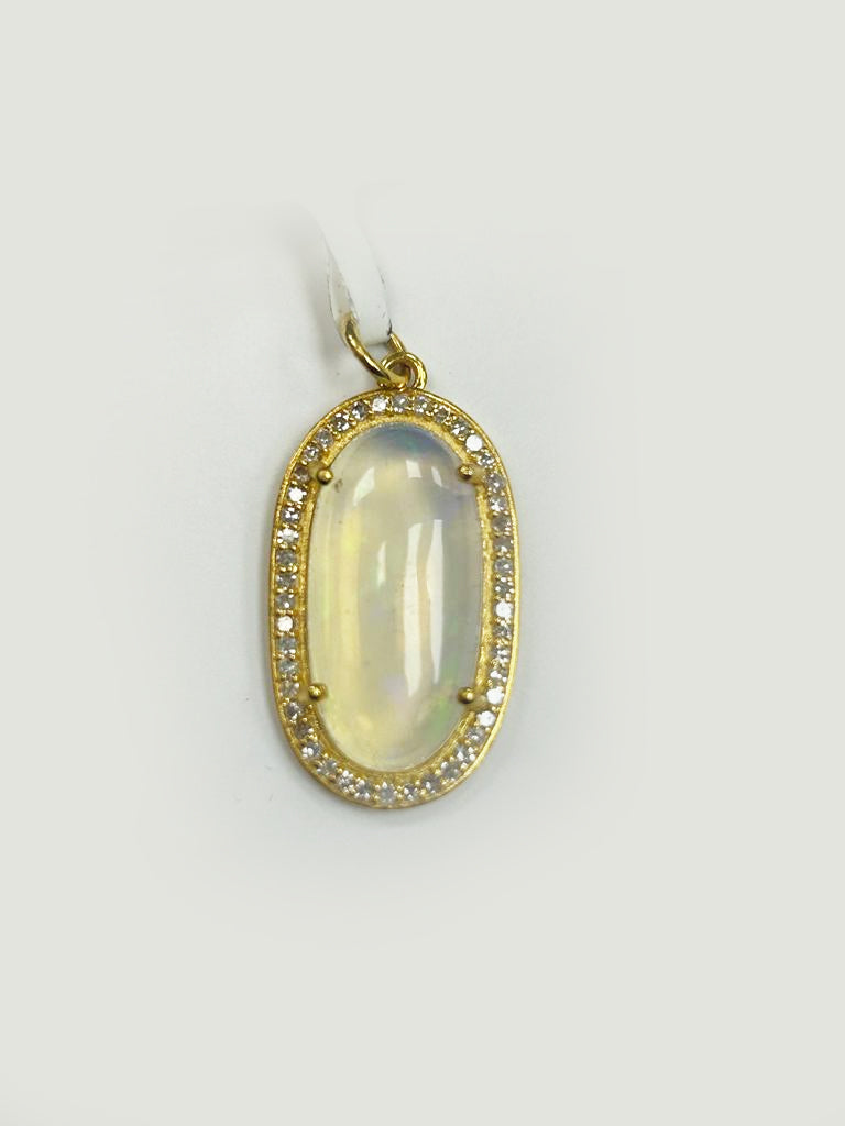 Oval Shape 14k Solid Gold Diamond Pendants. Genuine handmade pave diamond Pendant.14k Solid Gold Diamond Pendants.